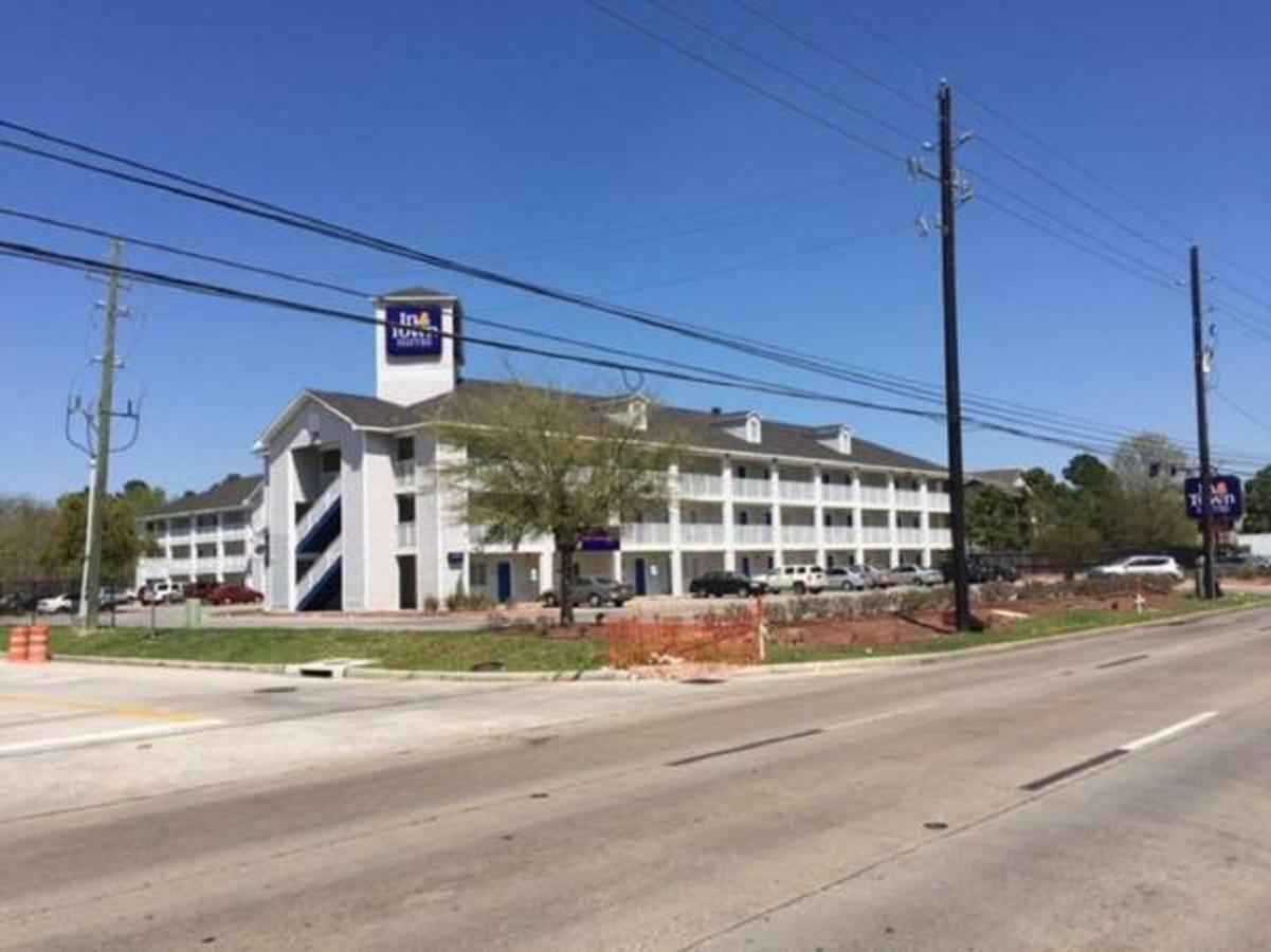 Intown Suites Extended Stay Houston Tx - Stuebner Airline Rd Louetta 외부 사진